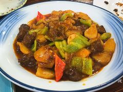 番茄炖牛腩-阿拉木汗餐厅(山大路店)