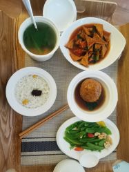 -诗安国际母婴会所 月子会所中心(市政府店)