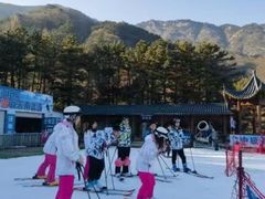 -大别山南武当滑雪场
