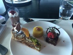 -澳门旅游塔360°旋转餐厅(南湾湖广场店)