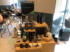 -星巴克(宏汇国际广场店)