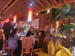 -野山舂·贵州现舂酸汤牛肉(鸿通城店)