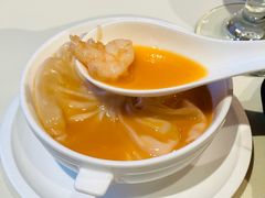 蟹肉龙虾汤包-利苑酒家(金宝店)