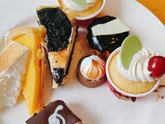 -怡咖啡海鲜自助餐厅(浦东香格里拉店)