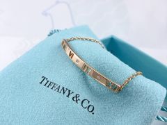 -Tiffany & Co.蒂芙尼
(杭州大厦店)