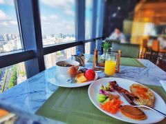 -上海龙之梦万丽酒店