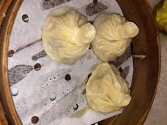 蟹粉小笼-梅龙镇酒家(南京西路总店)