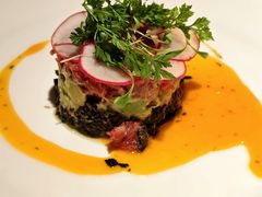 牛肉塔塔配牛油果黑橄榄酱-Solo(衡山路店)