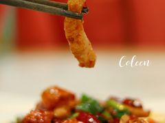 宫爆鸡丁板筋-花楸树下(观水路店)