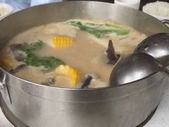 -肥仔文澳门猪骨煲(南京西路店)