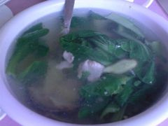 老姜肉片汤-钟掌勺忘不了地道湘菜(新天地假日广场店)