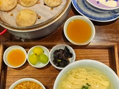 -蟹上黄·蟹黄面·江南糖水(人民广场店)