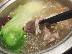 -海上明月海鲜火锅 鲜切牛肉