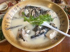 招牌鱼头汤-75幢私房菜馆