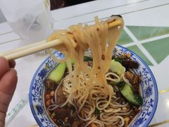 -湖南常德牛肉米粉(十梓街店)