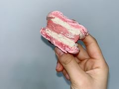 -好利来(上海虹桥新天地Lab主题店)