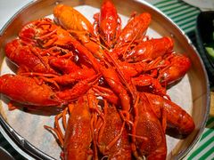 -巴厘龙虾·榜首油焖大虾(音乐学院·沿江酒馆店)