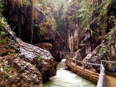 -华蓥山天意谷景区