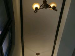 -良友书坊(安徽路店)