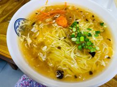 -鲁毓鲜蓬莱小面(黄山路店)