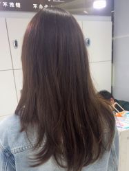 -镁连社·美联社