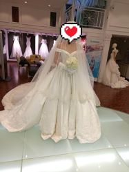 -VV新娘婚纱礼服体验馆
