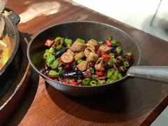 鹅卵石爆肥肠-老板恋上鱼(高新万达店)