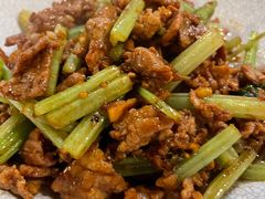 炒黄牛肉-嘉丰湘菜馆(芳群园店)