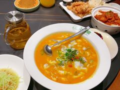 -小花椒金汤酸菜鱼(新山阳商城店)