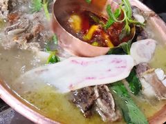 牦牛肉火锅-藏味八珍特色火锅