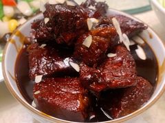 慢火焖小牛肉-山外山菜馆(玉泉路店)