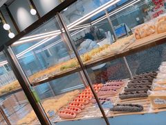 面包甜点陈列柜-奈雪的茶(中粮祥云小镇店)