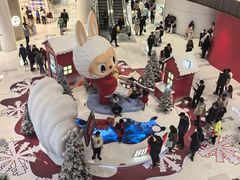 -东方体育中心(地铁站)