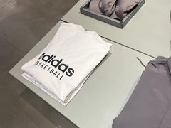 -adidas(正佳广场店)