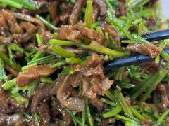 -乔家小院•本地小海鲜•非遗驴肉(万年泉路店)