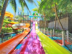 -三亚湾海居铂尔曼度假酒店