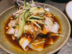 羊毛工镇凉皮-丝路金桃·新疆菜(徐汇店)