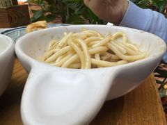 -云海肴·汽锅鸡·云南菜(天山百盛优客店)