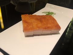 脆皮三层肉-北京四季酒店·采逸轩
