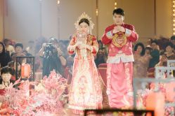 -伯瓷皇后婚纱艺术空间