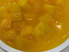 芒果粒粒双皮奶-满记甜品(湖滨店)