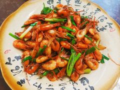 葱爆河虾-75幢私房菜馆