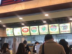 门面-大唐腾记腊汁肉夹馍(西安北站店)