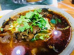 -丁丁猫重庆小面(徐州路店)