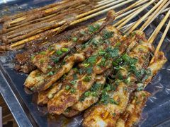 -何师烧烤(龙游路西段店)