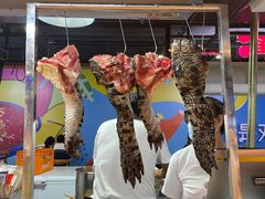 -八一路好吃街(雨田商务大厦店)