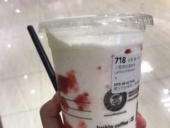 -瑞幸咖啡(番禺万达广场店)