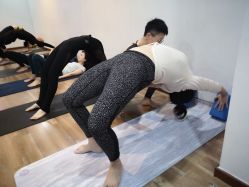 -兴亚瑜伽20年老馆