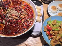 -九锅一堂酸菜鱼(学府凯德店)