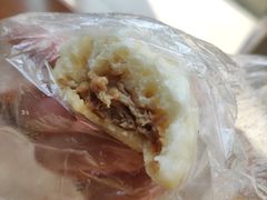猪肉大葱包子-石饮红星包子(中山路店)